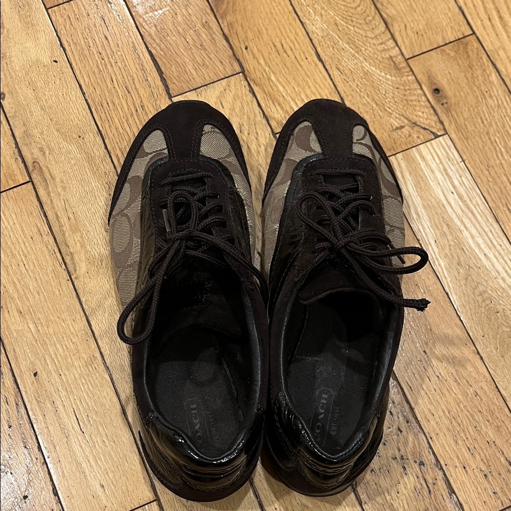 COACH Women’s brown and Tan Kodie sneakers. Size 8.5. GUC.